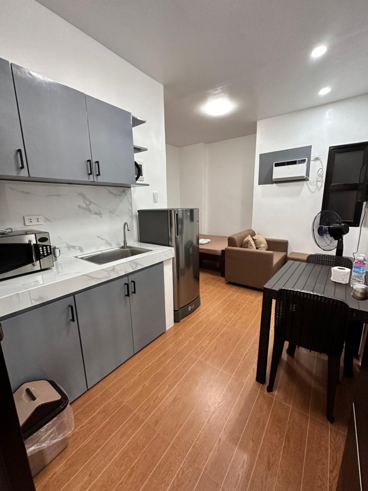 Appartement Rjc Building à Olongapo Extérieur photo